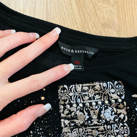 🤩Rock & Republic Sweater🔥 - Picture 4 of 6